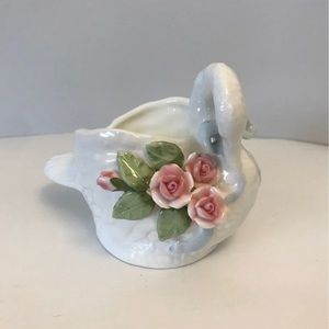 Seymour Mann Jolie Fleurs Swan